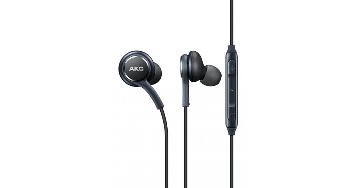 Generic AKG In-Ear Headphones With Mic Black price, review and buy in UAE, Dubai, Abu Dhabi |aimsouq.com