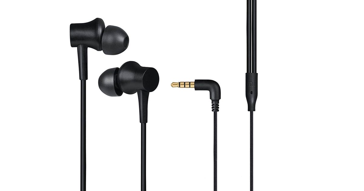 Xiaomi Mi Earphones Basic with Mic Black,Blue,Silver price, review and buy in UAE, Dubai, Abu Dhabi |aimsouq.com